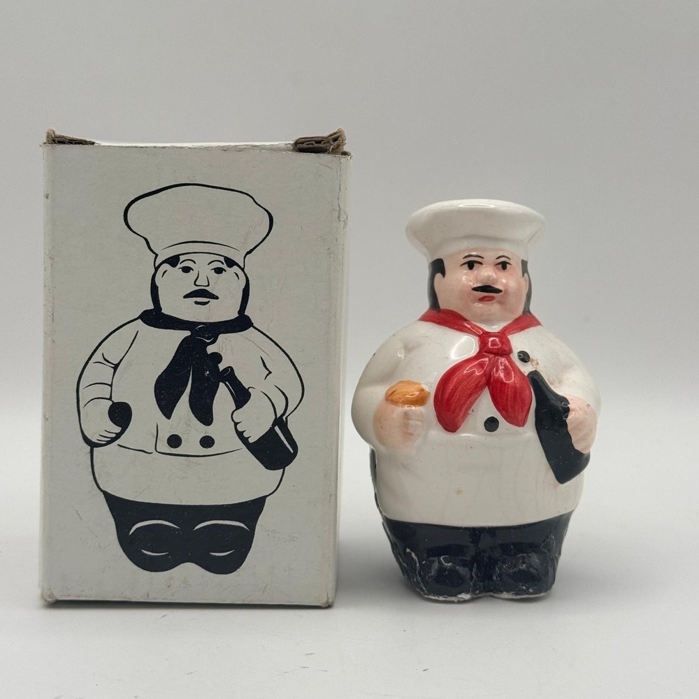 Vintage Reader's Digest "The French Chef" Ceramic Pepper Shaker - In Box